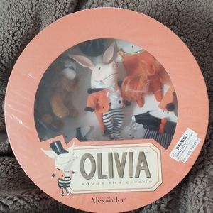 Olivia Saves the circus. Madame Alexander